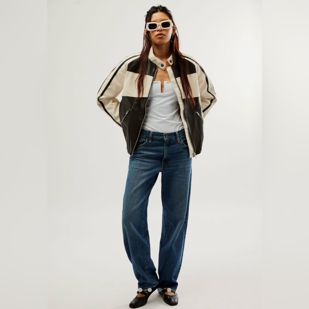 Levi’s baggy dad jeans - Picture 3 of 13